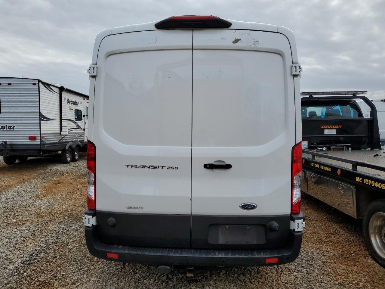 2020 Ford Transit T-250 - Фото 6