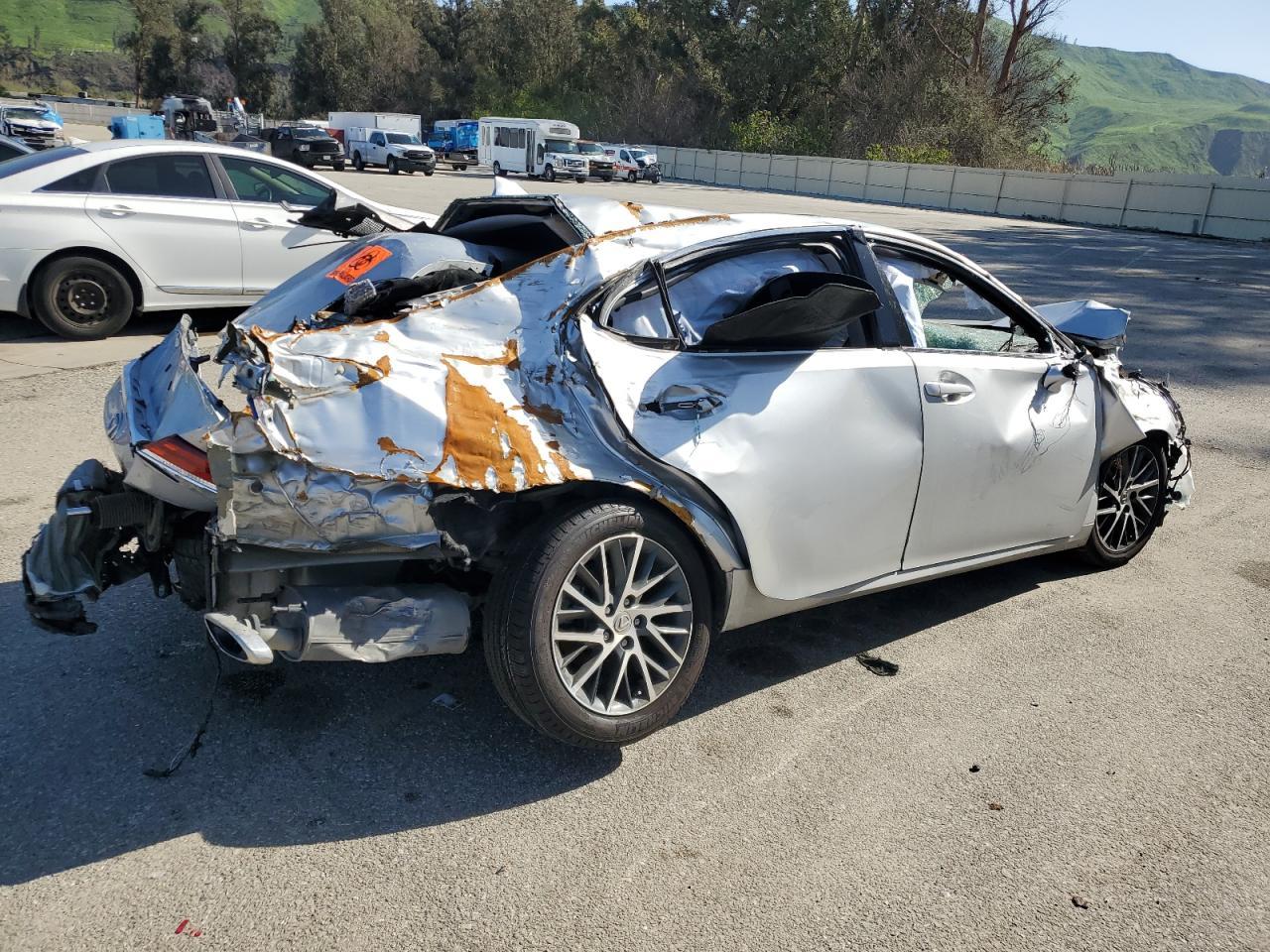 2016 Lexus Es 350 - Image 3