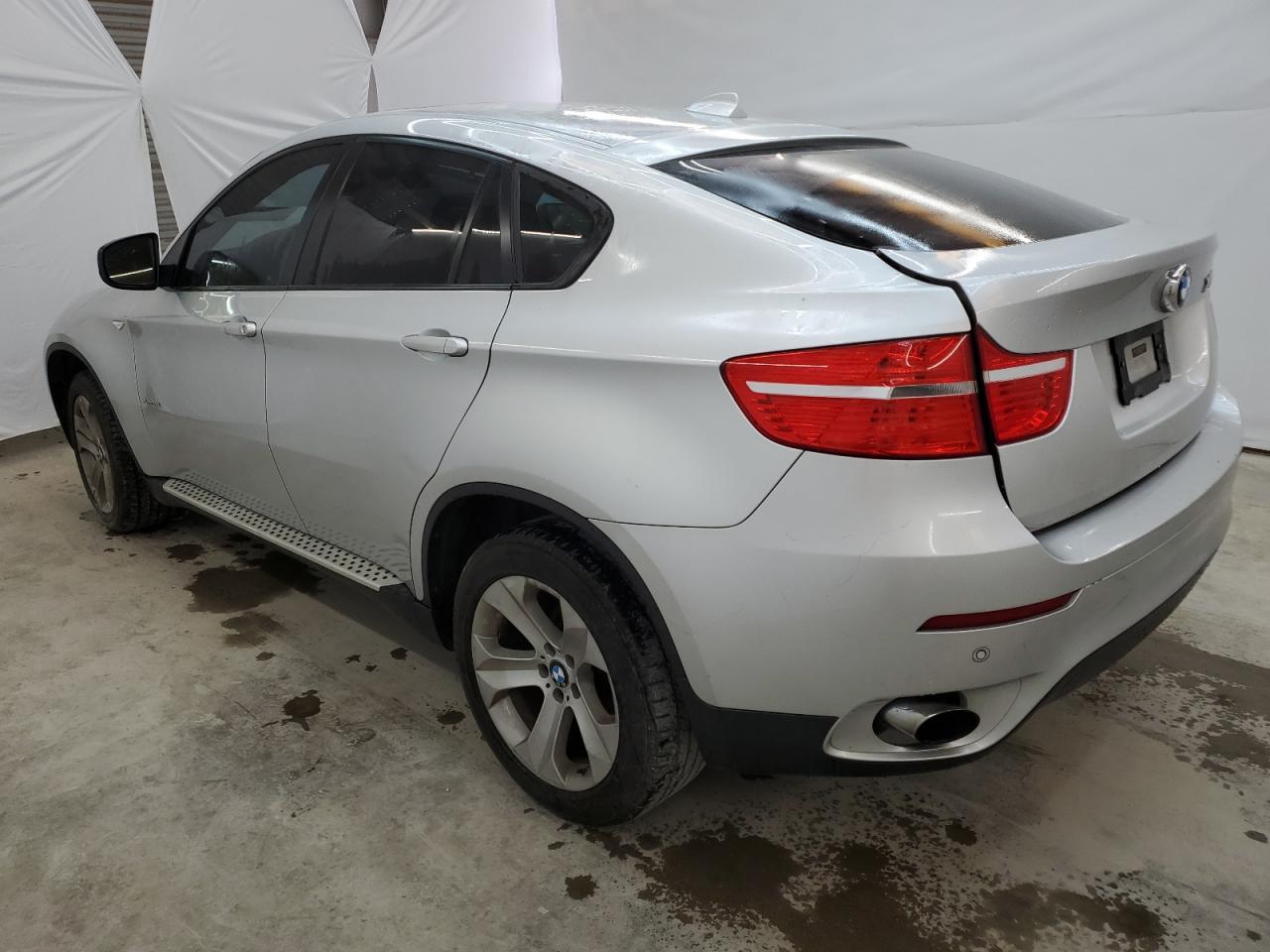 2012 BMW X6 xDrive35I - Фото 2