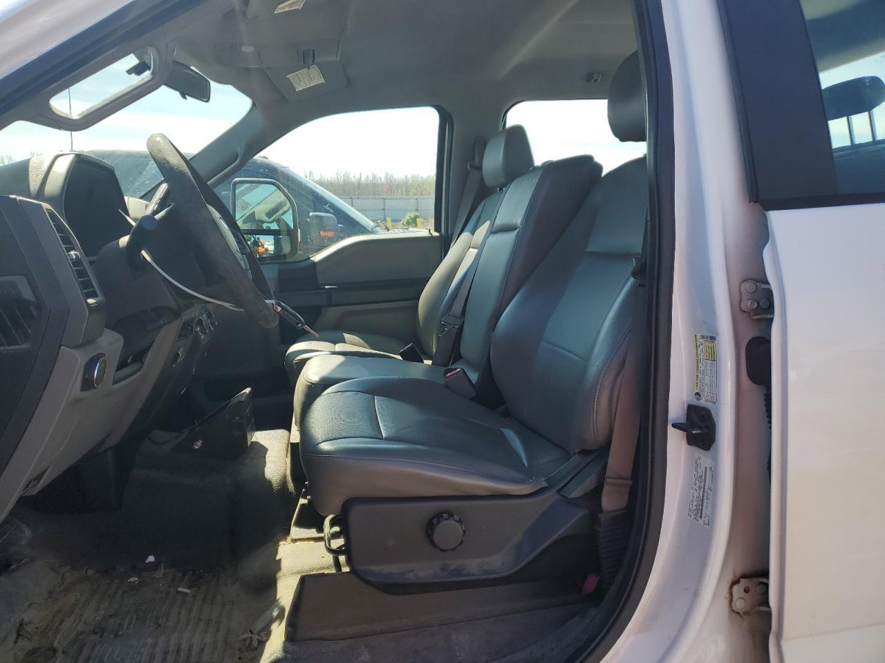 2017 Ford F250 Super Duty - Image 7