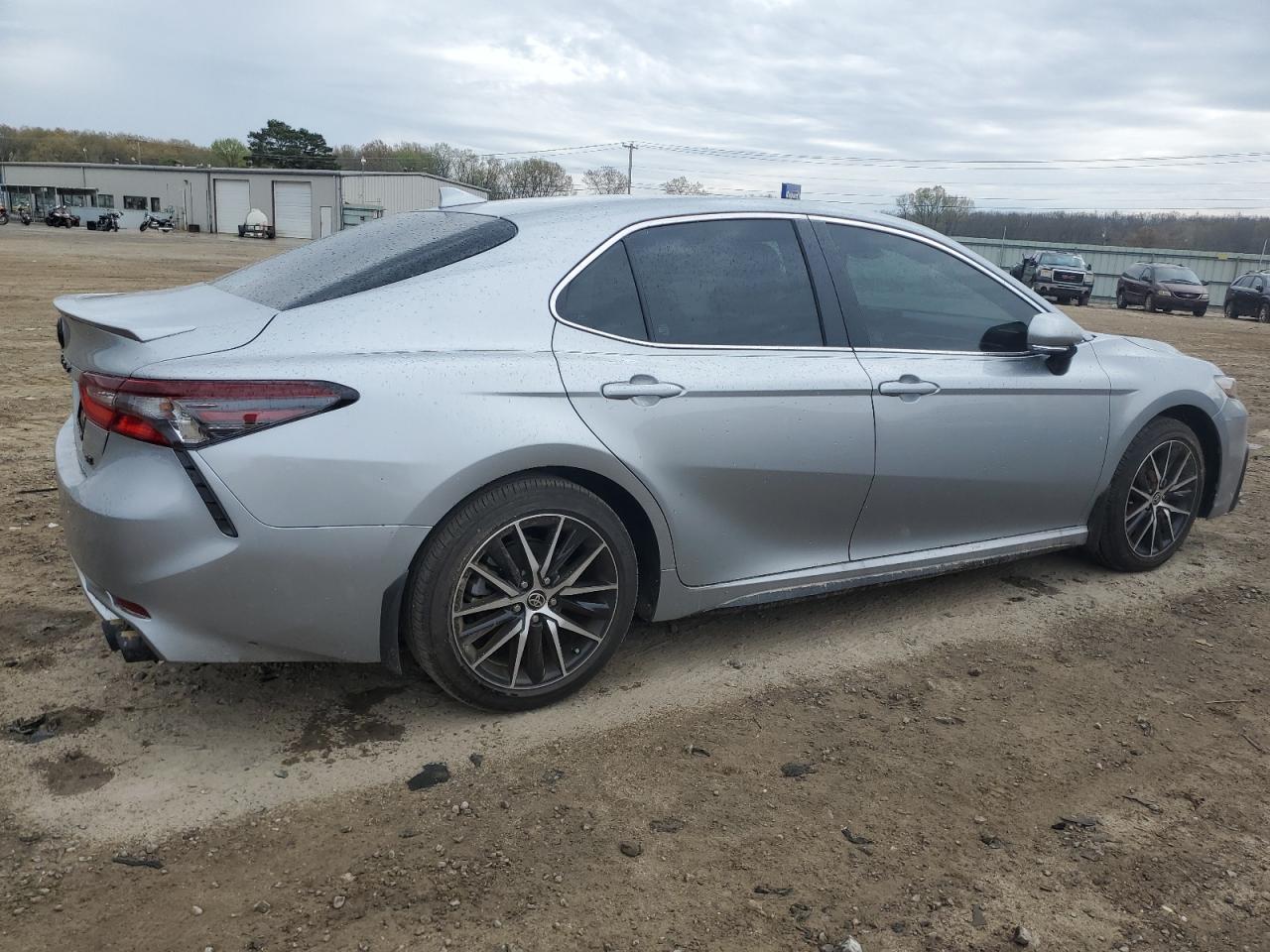 2024 Toyt Camry Se N - Фото 3