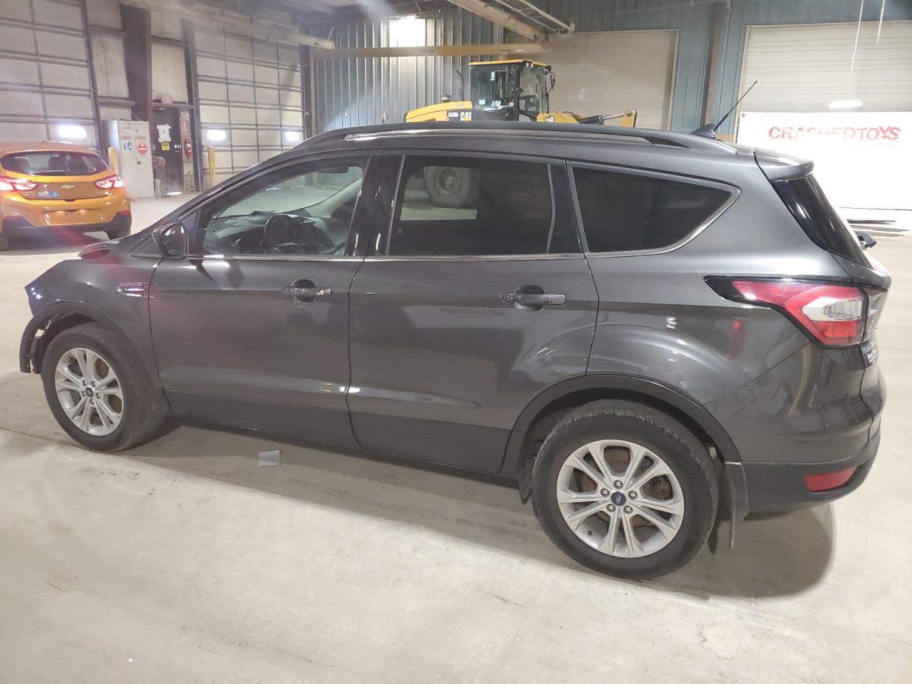 2018 Ford Escape Sel - Image 2