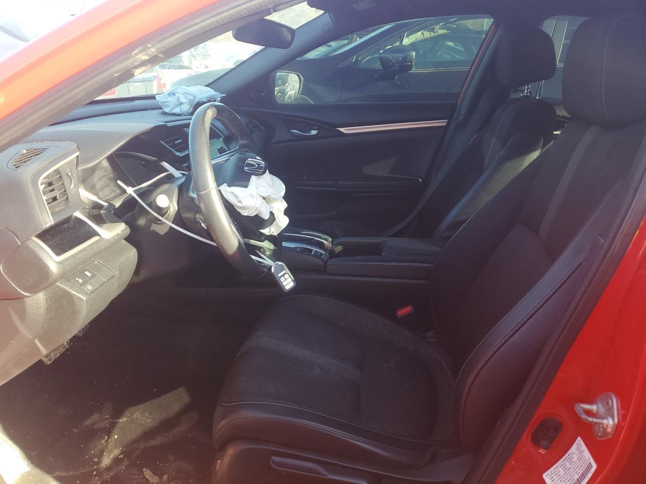 2019 Honda Civic Sport - Image 7