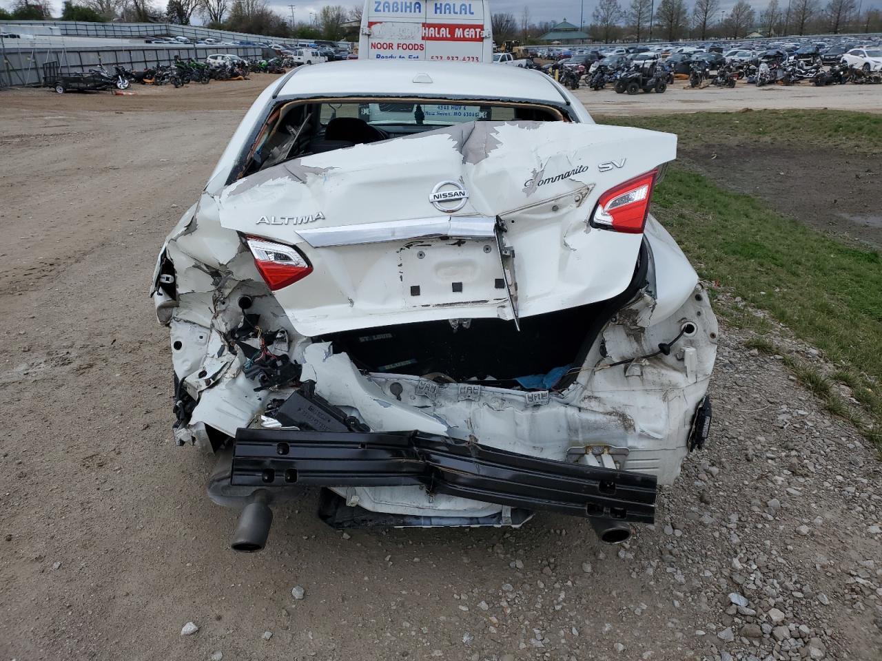2017 Nissan Altima 2.5 - Фото 6