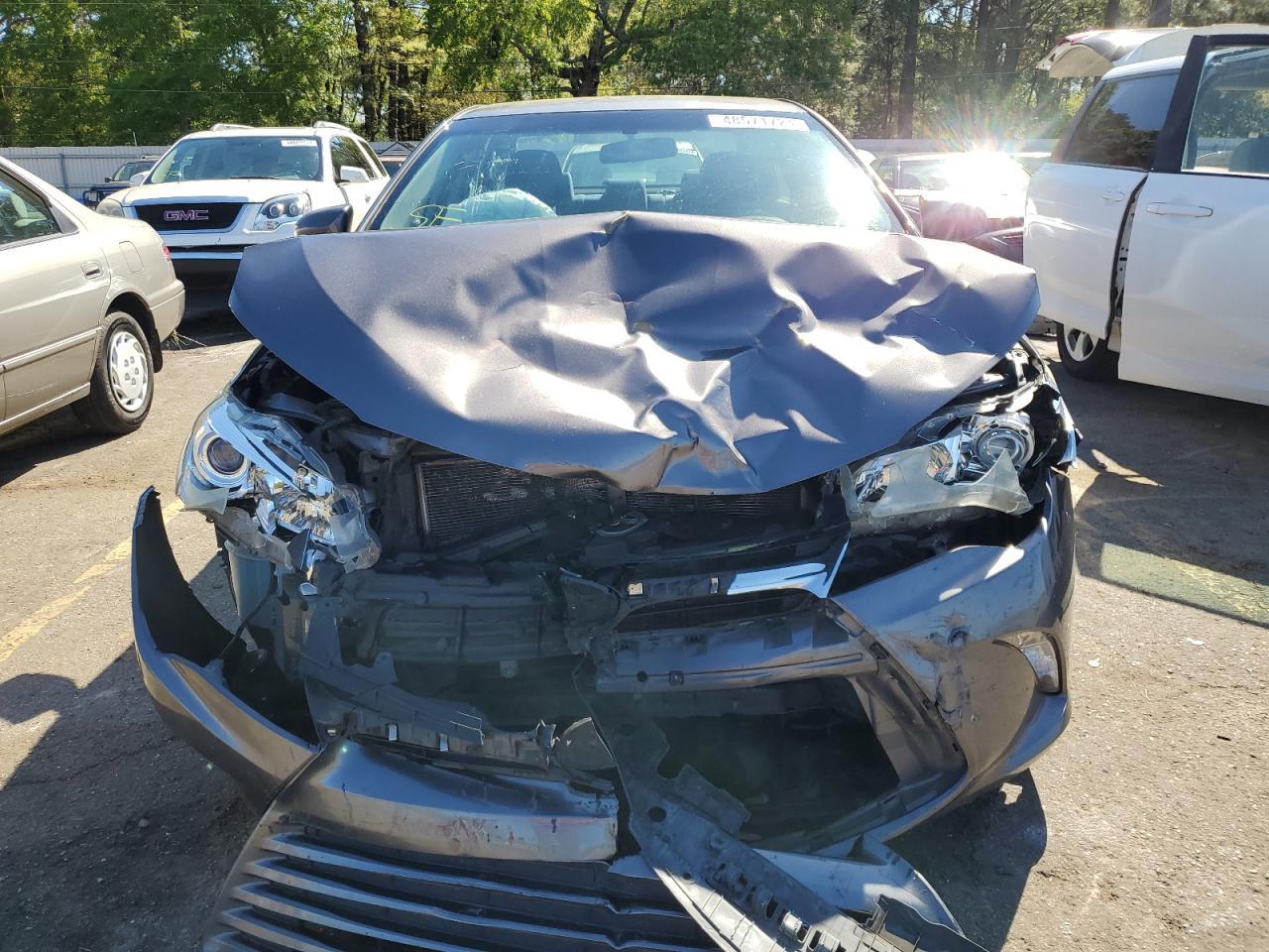 2017 Toyota Camry Le - Фото 5