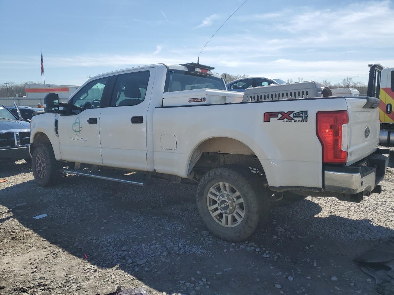 2017 Ford F250 Super Duty - Image 2