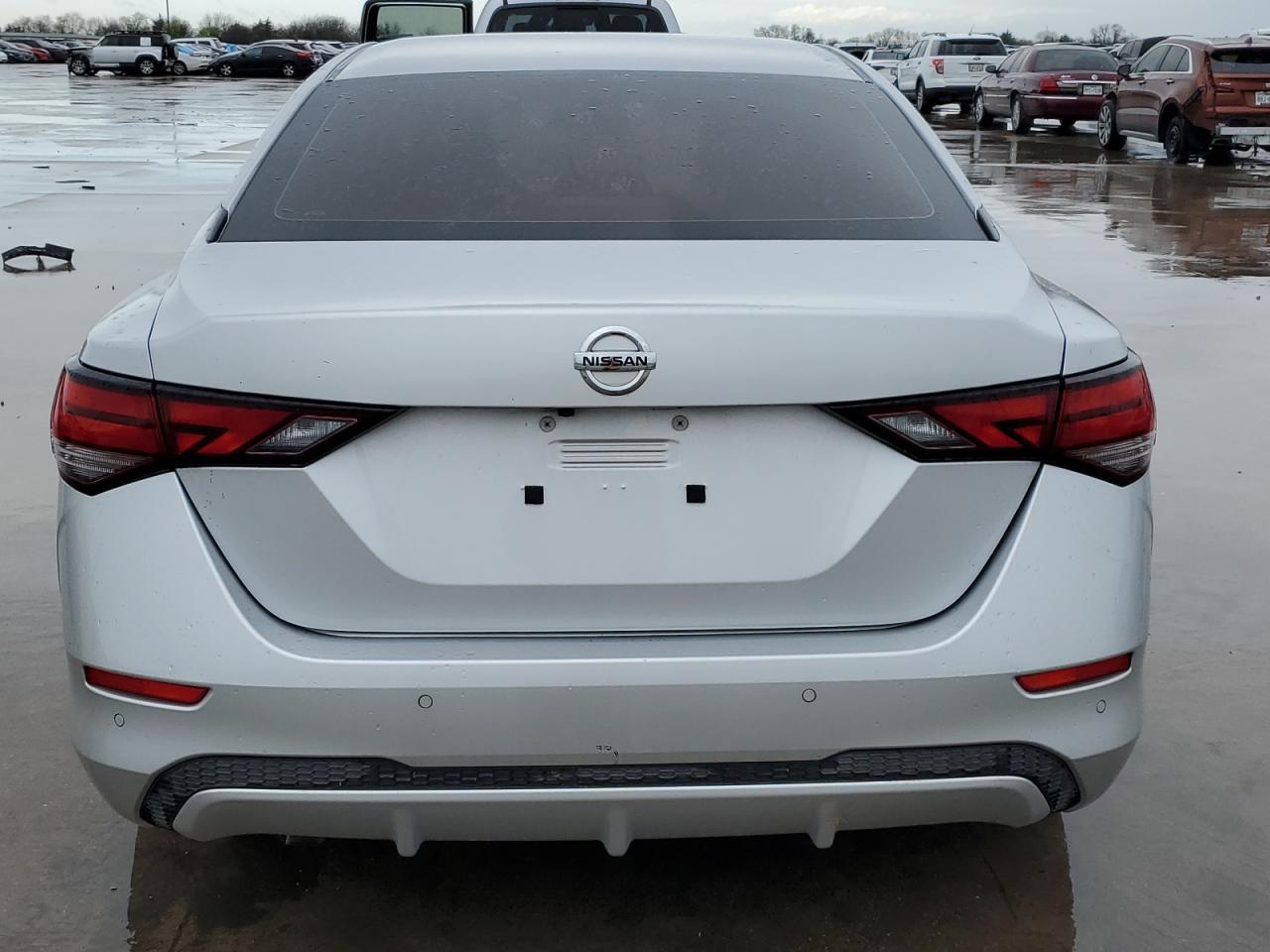 2020 Nissan Sentra S - Фото 6