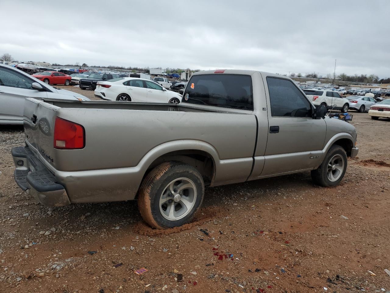 1999 GMC Sonoma - Фото 3