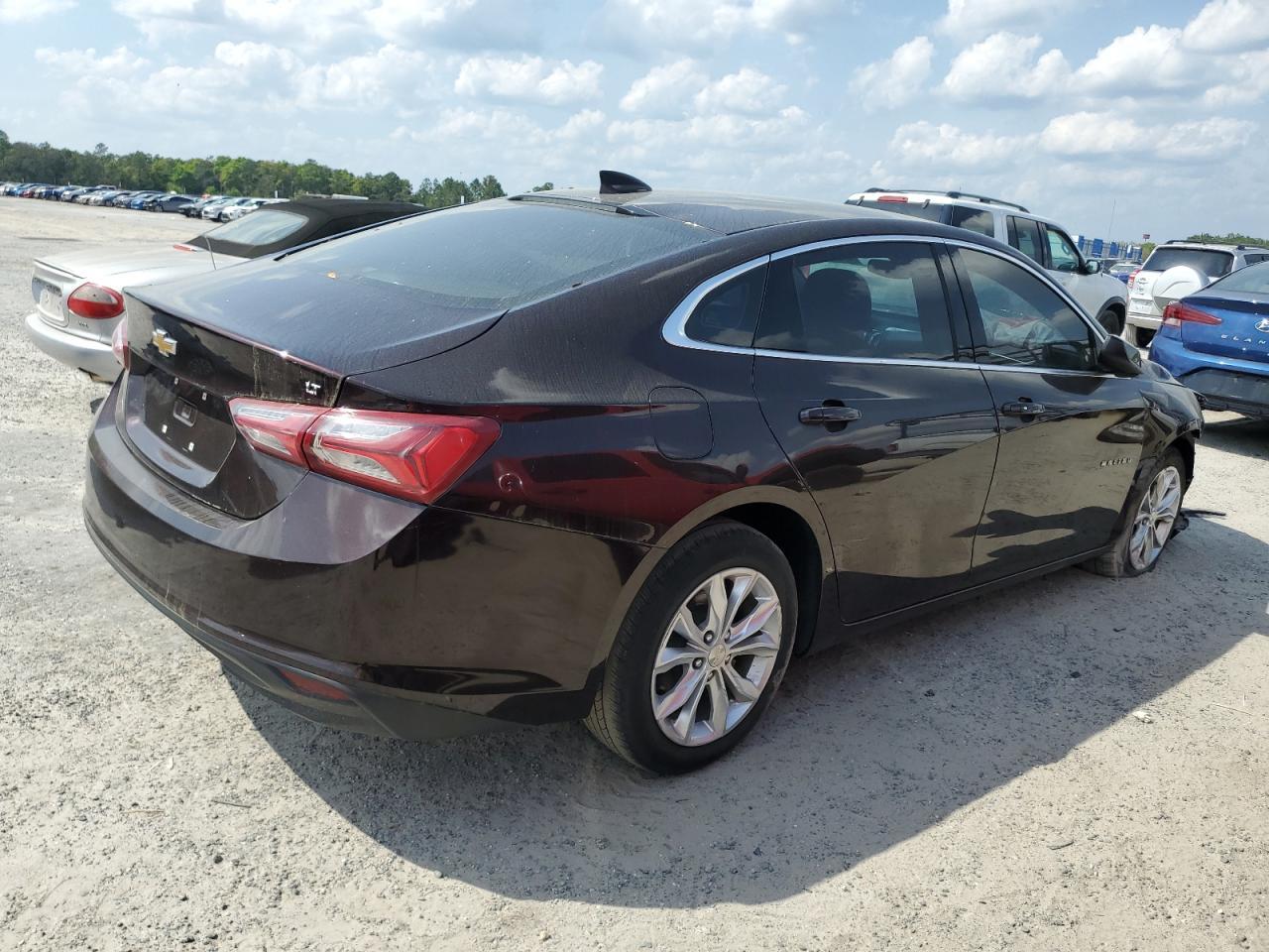 2020 Chevrolet Malibu Lt - Image 3