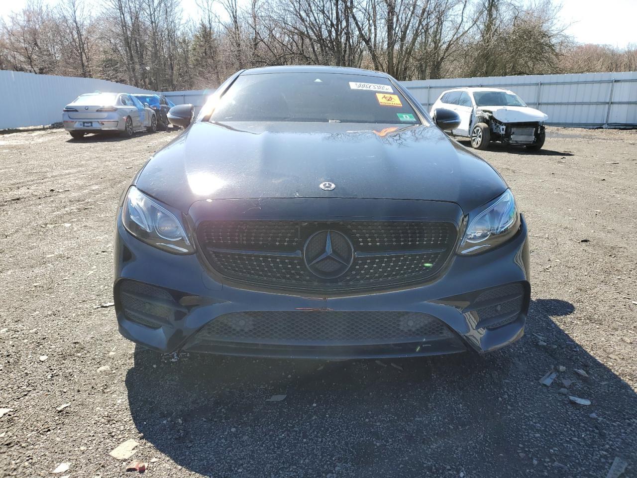 2018 Mercedes-Benz E 400 4Matic - Фото 5