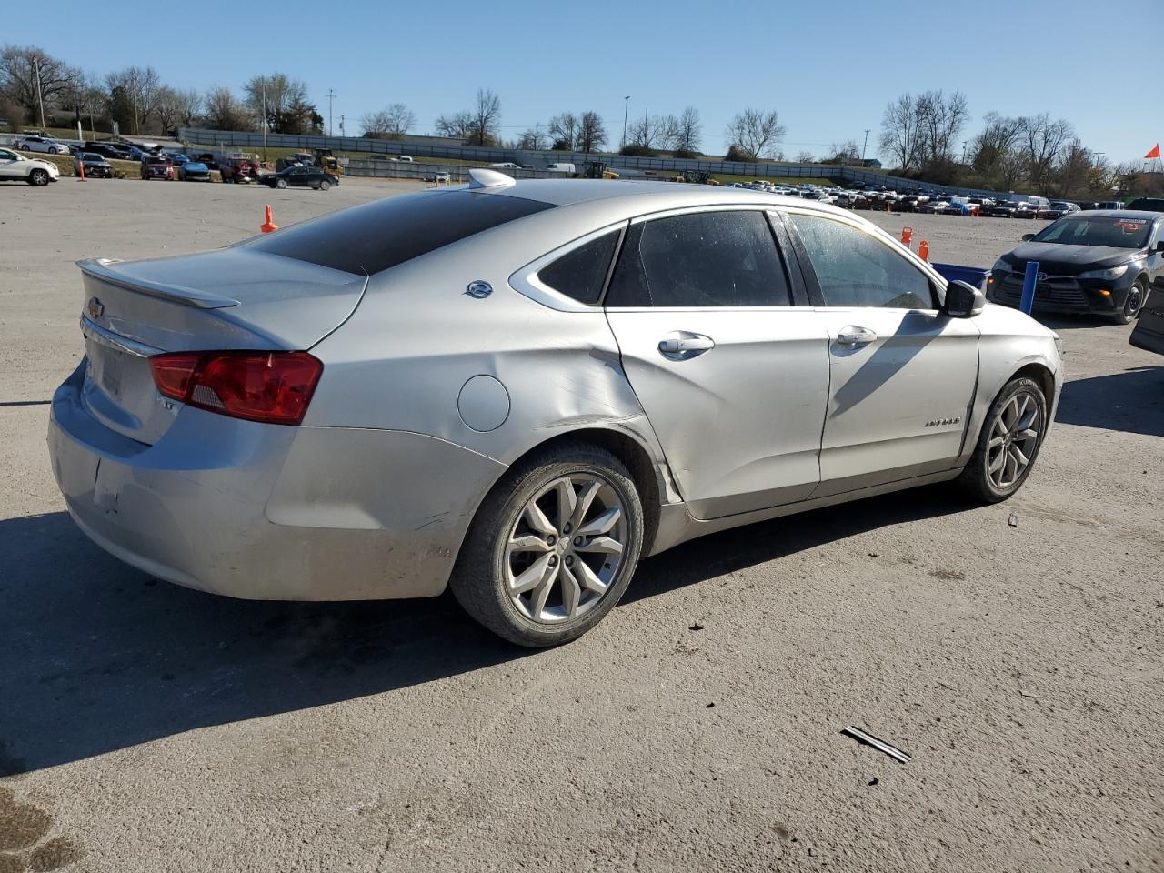 2018 Chevrolet Impala Lt - Фото 3