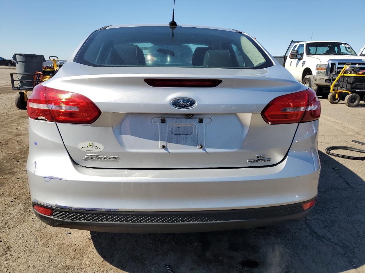 2015 Ford Focus Se - Image 6