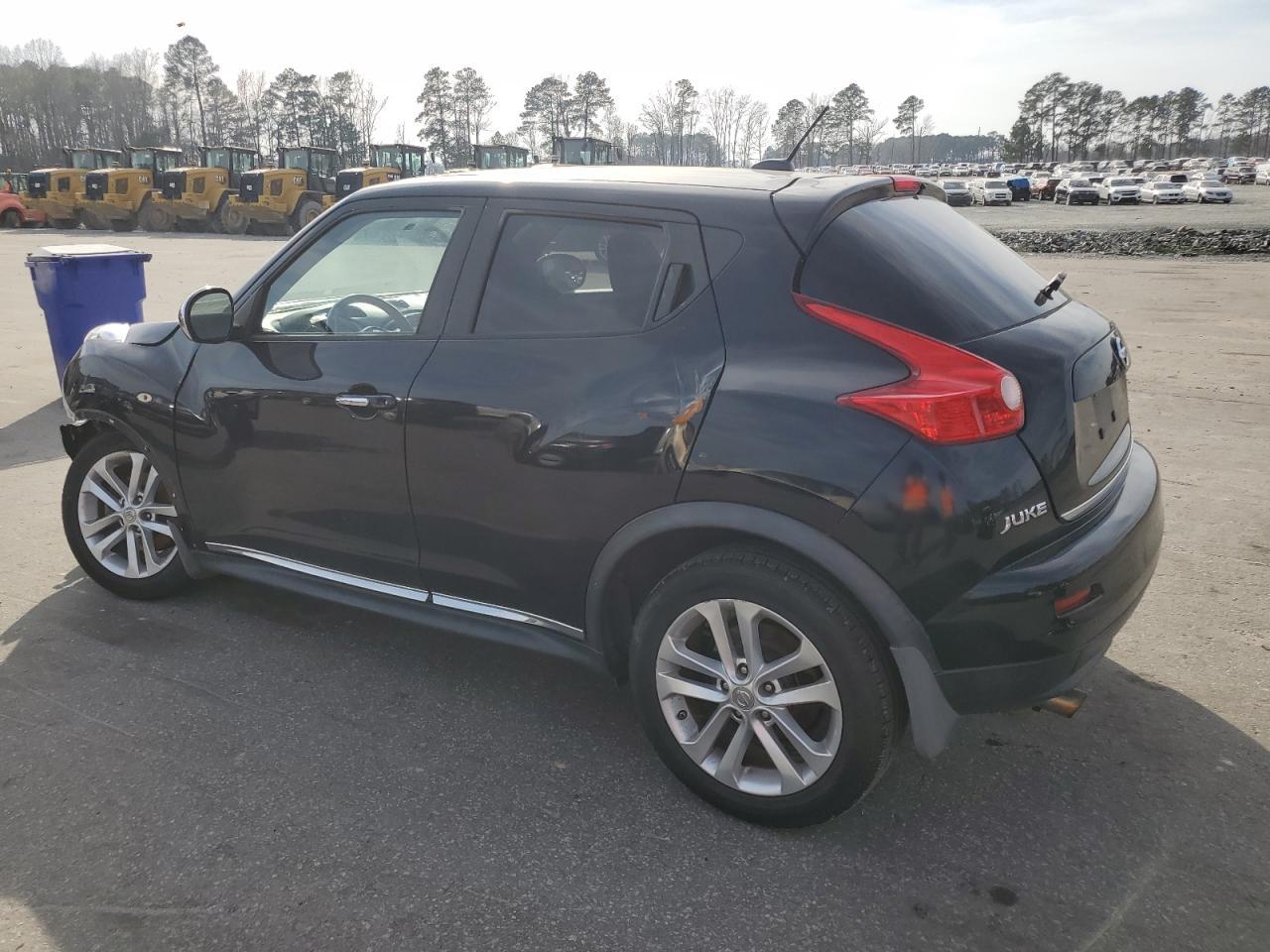 2011 Nissan Juke S - Фото 2
