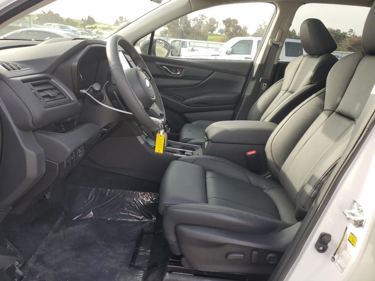 2025 Subaru Ascent Onyx Touring - Image 7