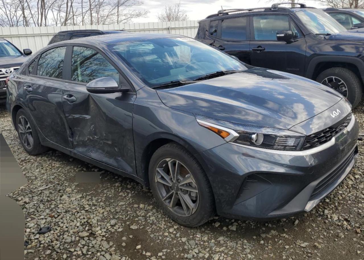 2023 Kia Forte - Фото 4
