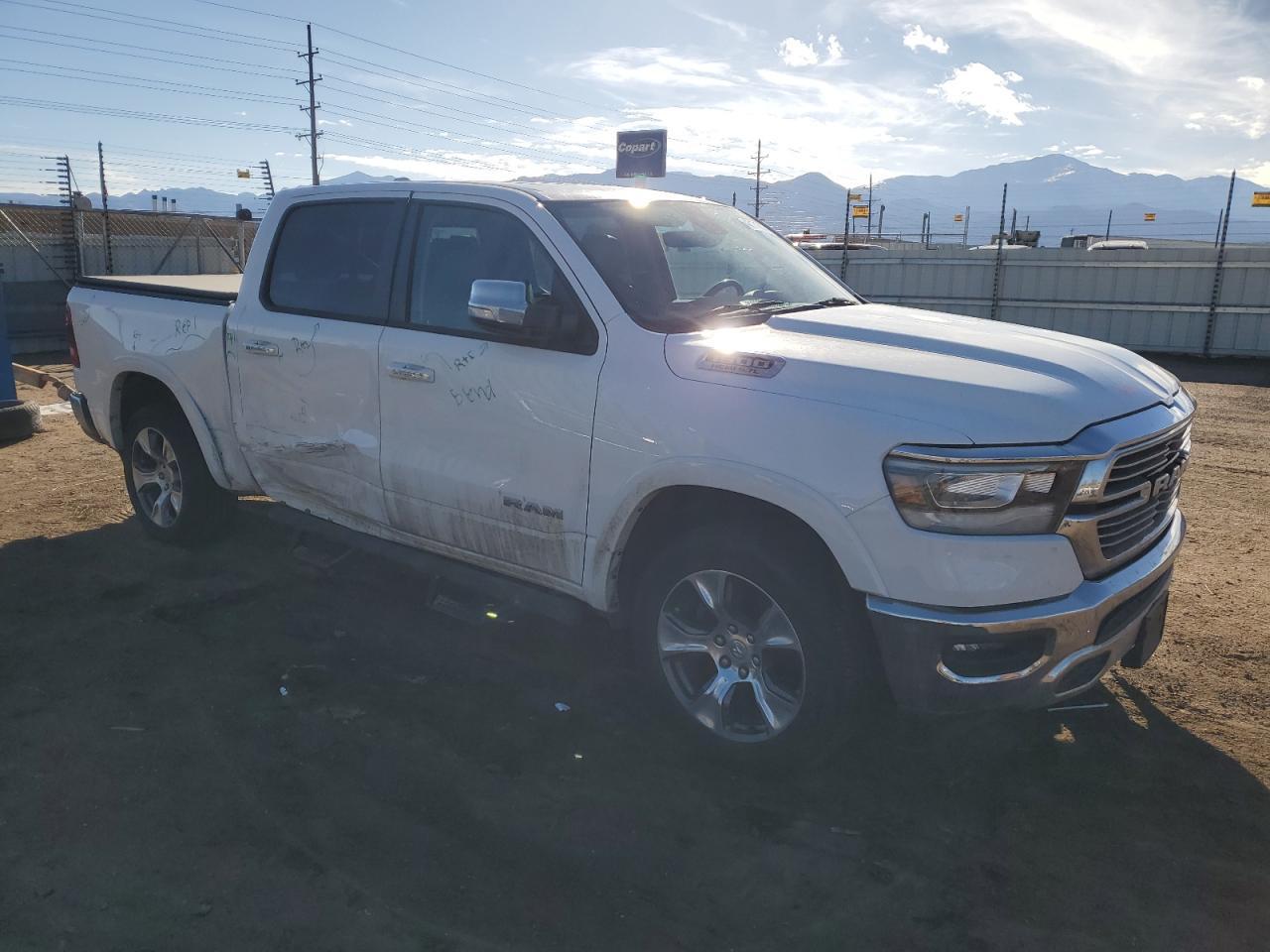 2020 Ram 1500 Laramie - Image 4
