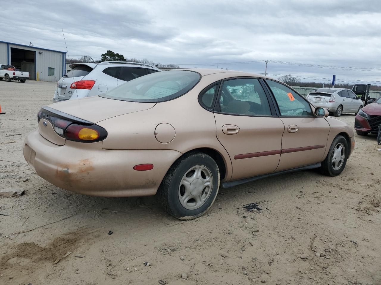 1996 Ford Taurus Gl - Image 3