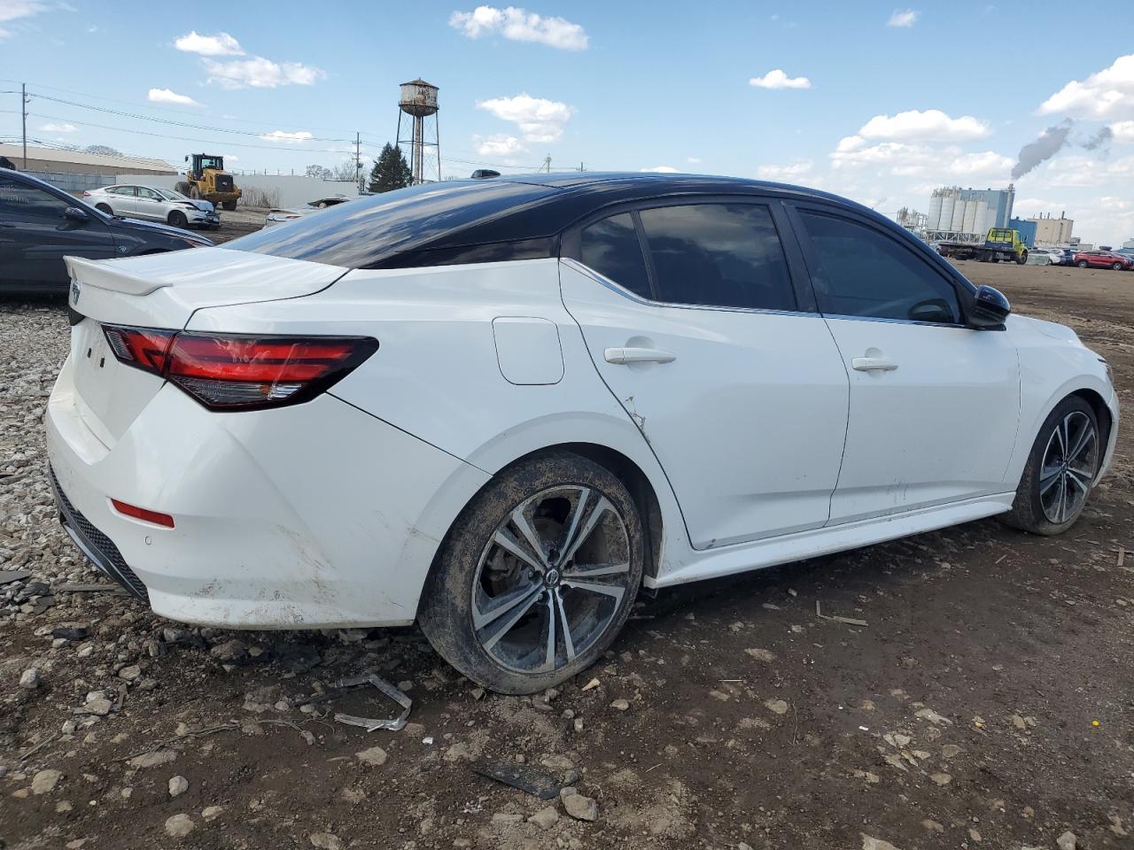 2020 Nissan Sentra Sr - Фото 3