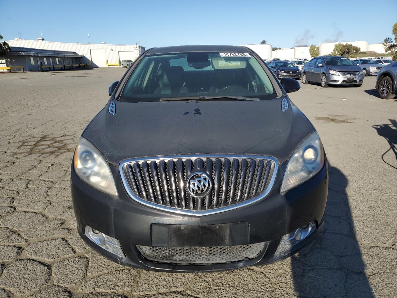 2017 Buick Verano - Image 5