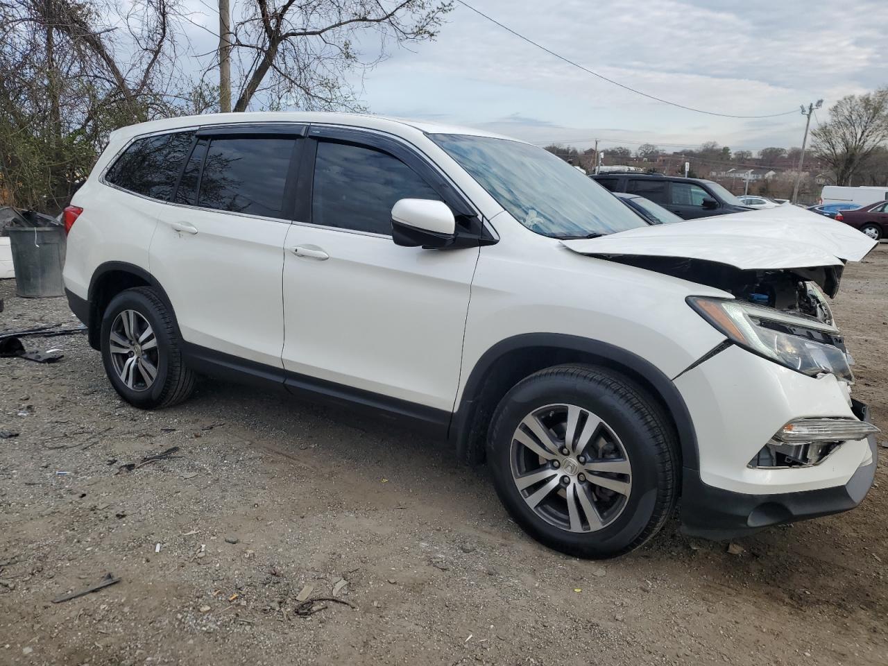 2018 Honda Pilot Ex - Image 4