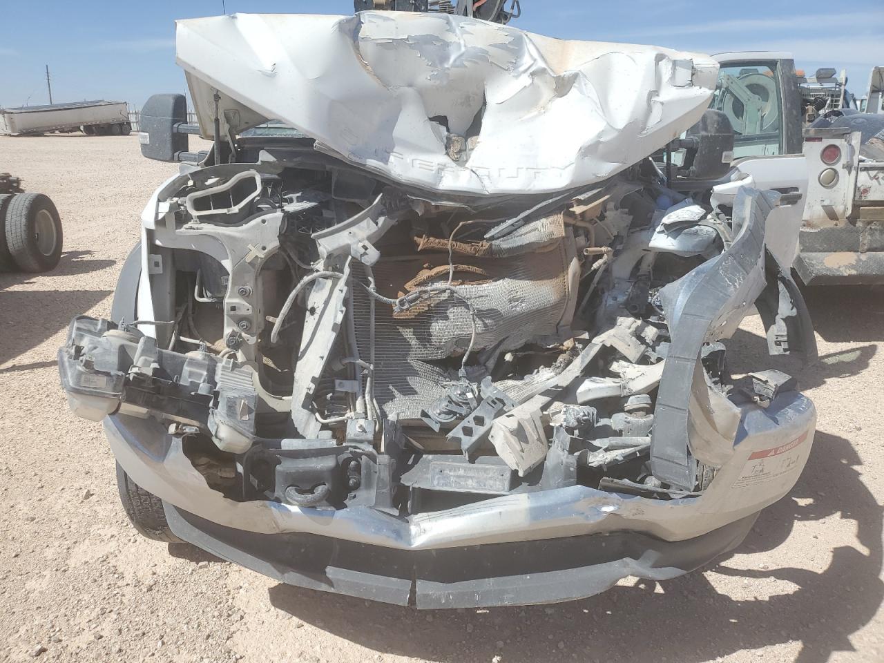 2019 Ford F550 Super Duty - Image 7