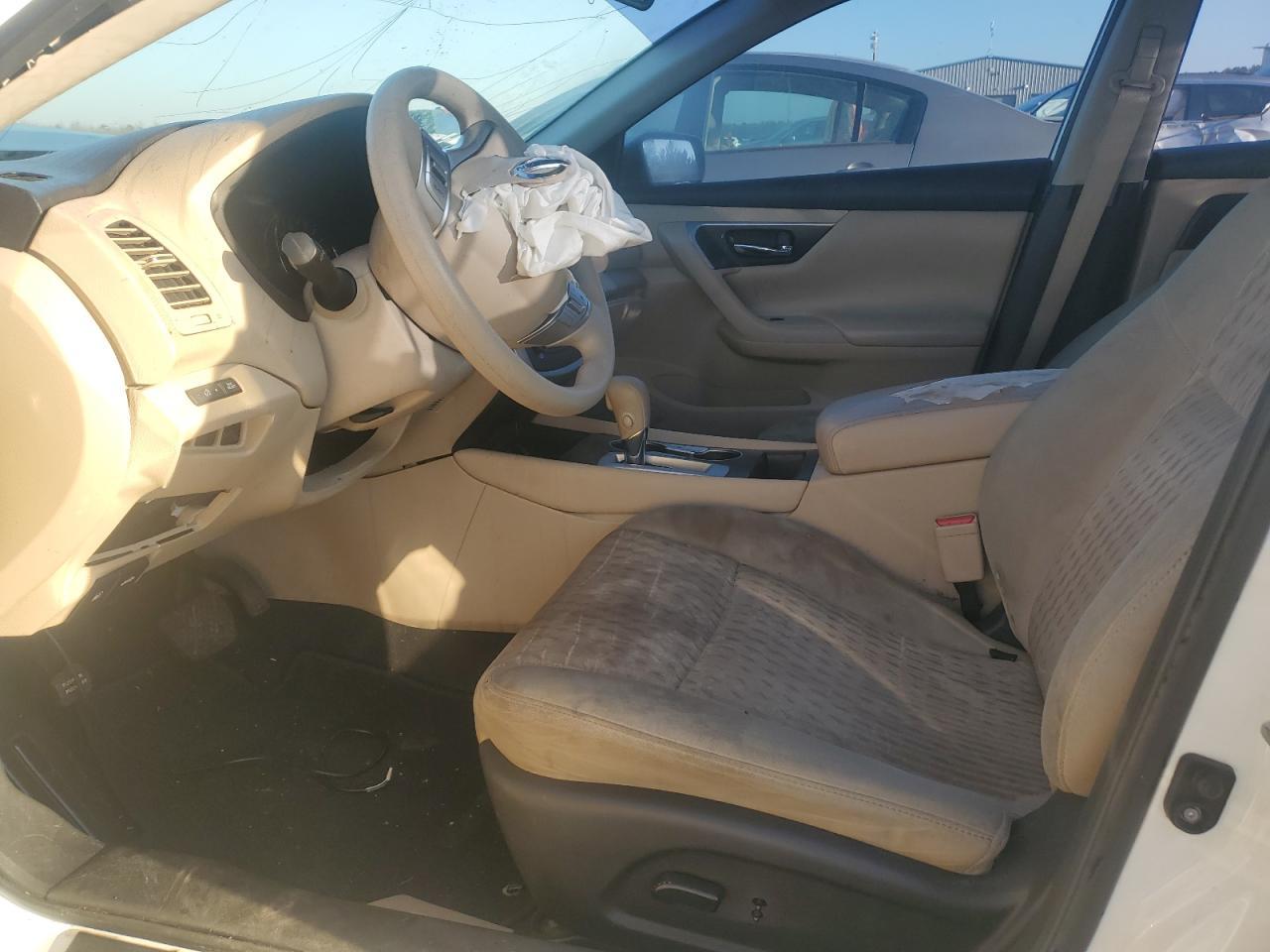 2016 Nissan Altima 2.5 - Image 7