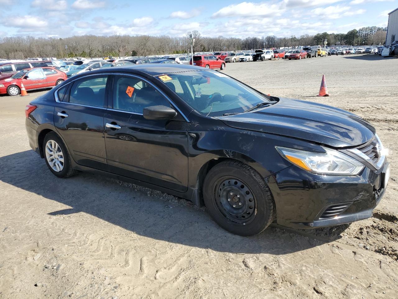 2017 Nissan Altima 2.5 - Фото 4