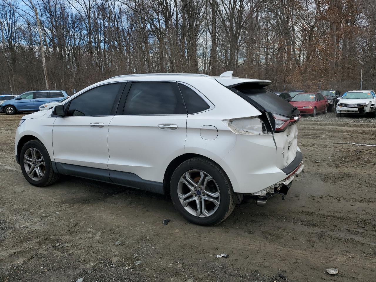 2016 Ford Edge Titanium - Фото 2