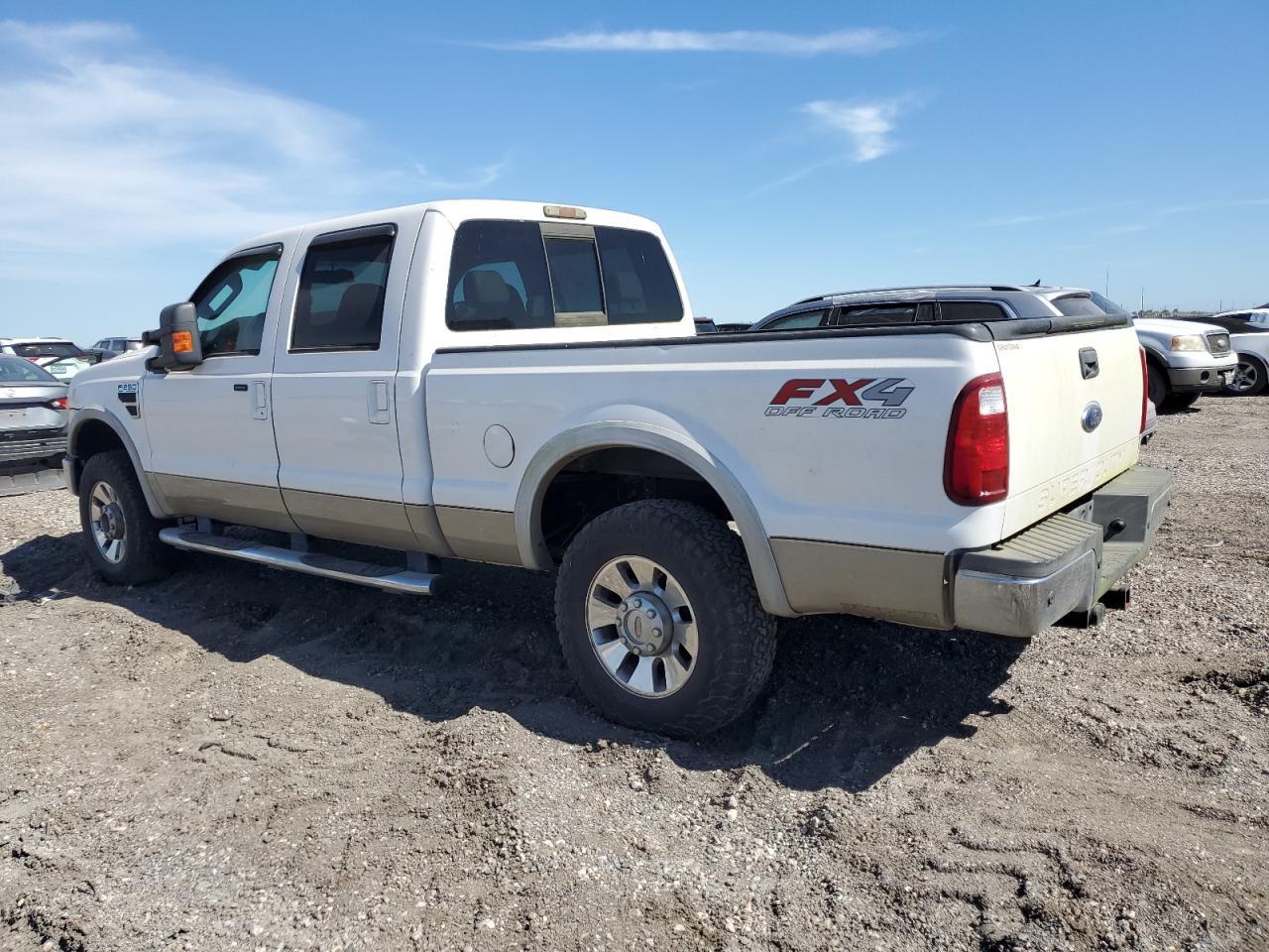 2010 Ford F250 Super Duty - Image 2