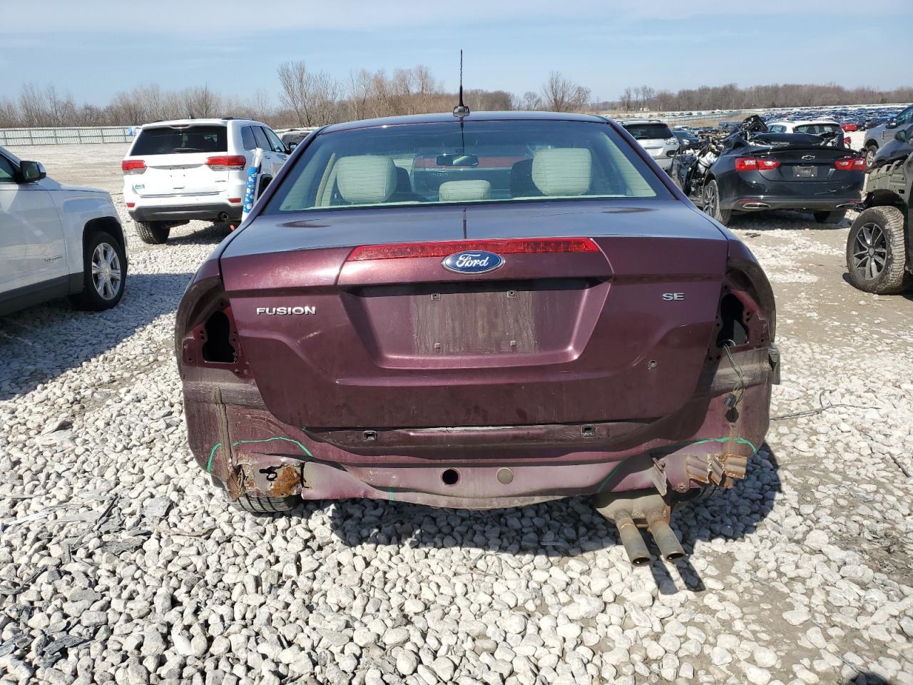 2011 Ford Fusion Se - Фото 6