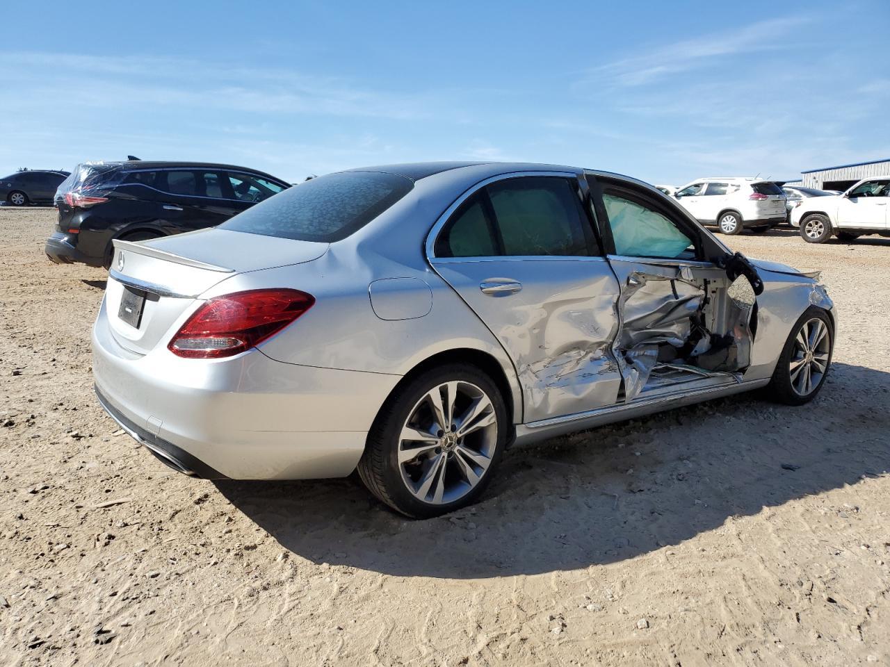 2018 Mercedes-Benz C 300 - Image 3