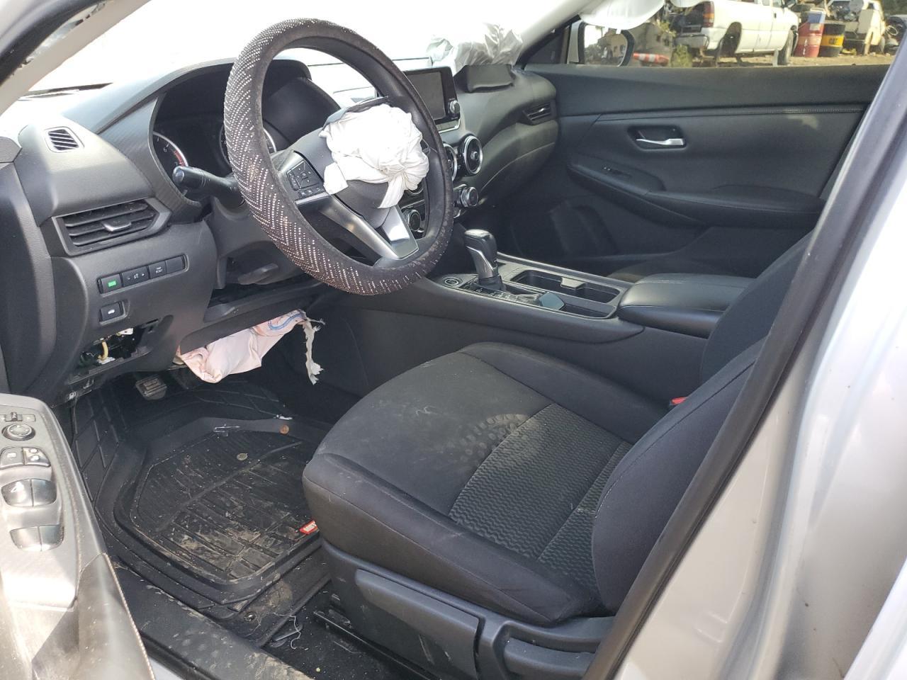 2022 Nissan Sentra S - Image 7