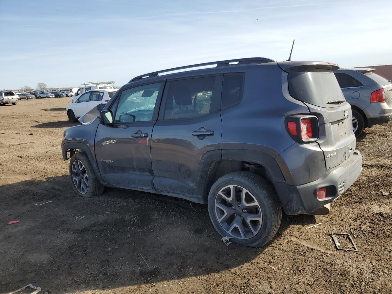 2018 Jeep Renegade Latitude - Фото 2