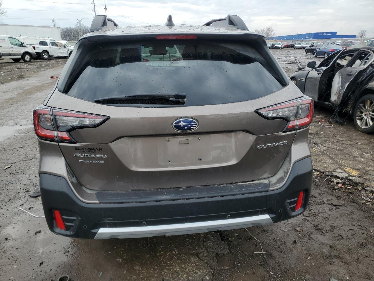2022 Subaru Outback Limited - Фото 6