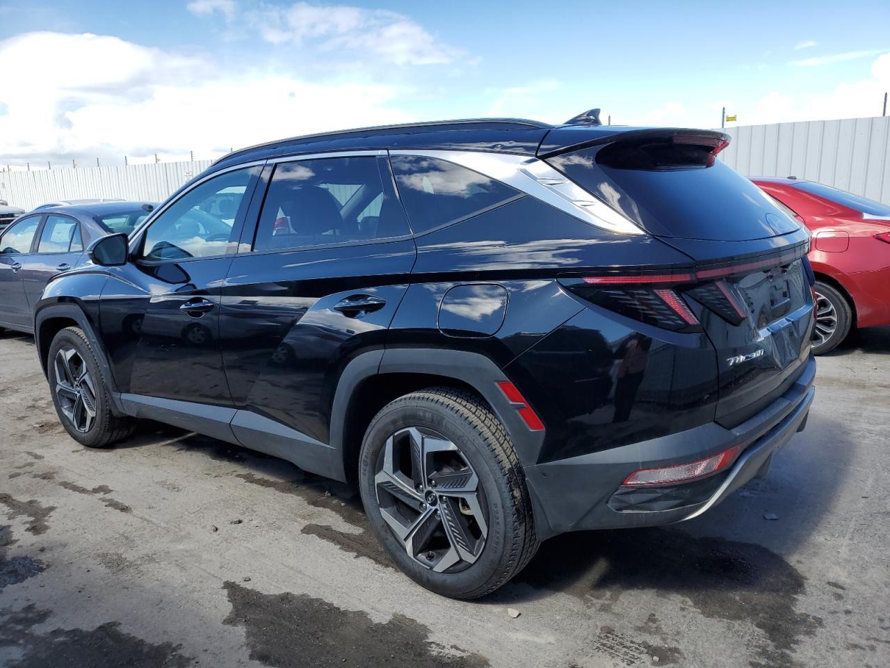 2023 Hyundai Tucson Limited - Image 2