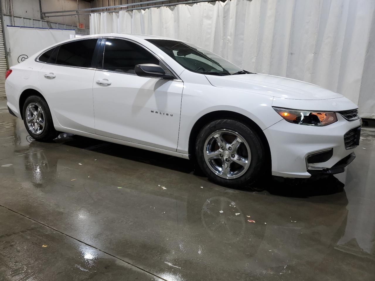 2016 Chevrolet Malibu Ls - Фото 4