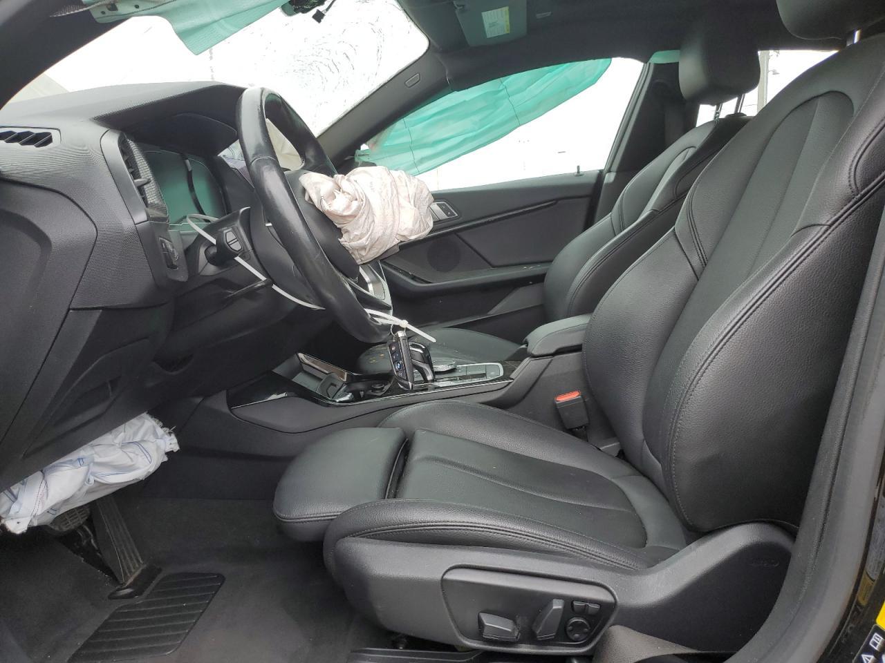 2021 BMW 228Xi - Фото 7