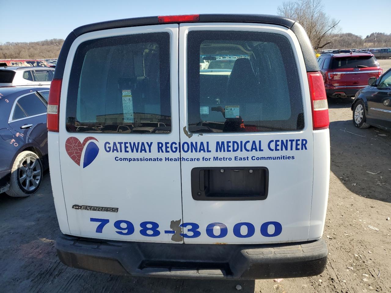2008 Chevrolet Express G1500 - Image 6