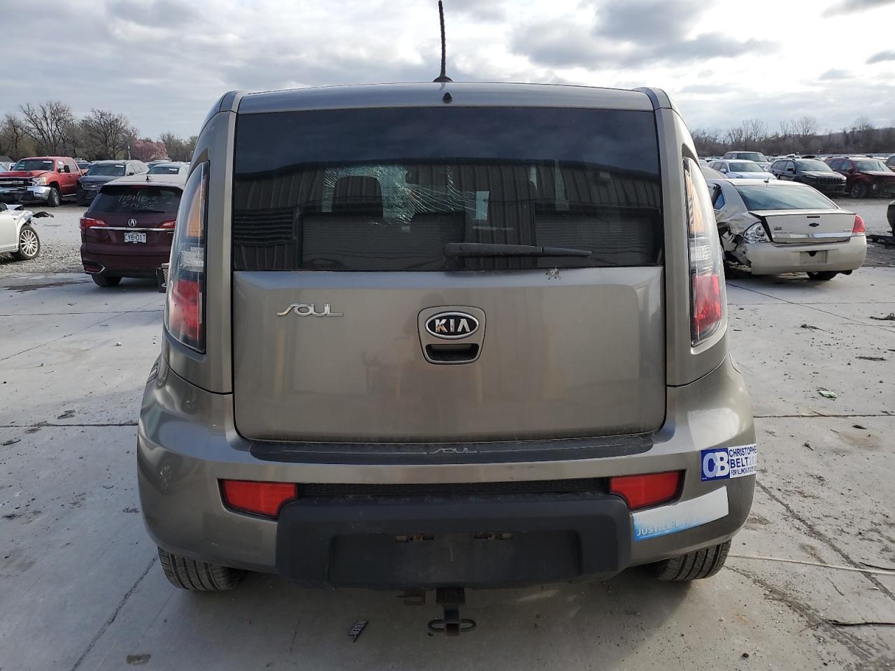 2010 Kia Soul + - Фото 6