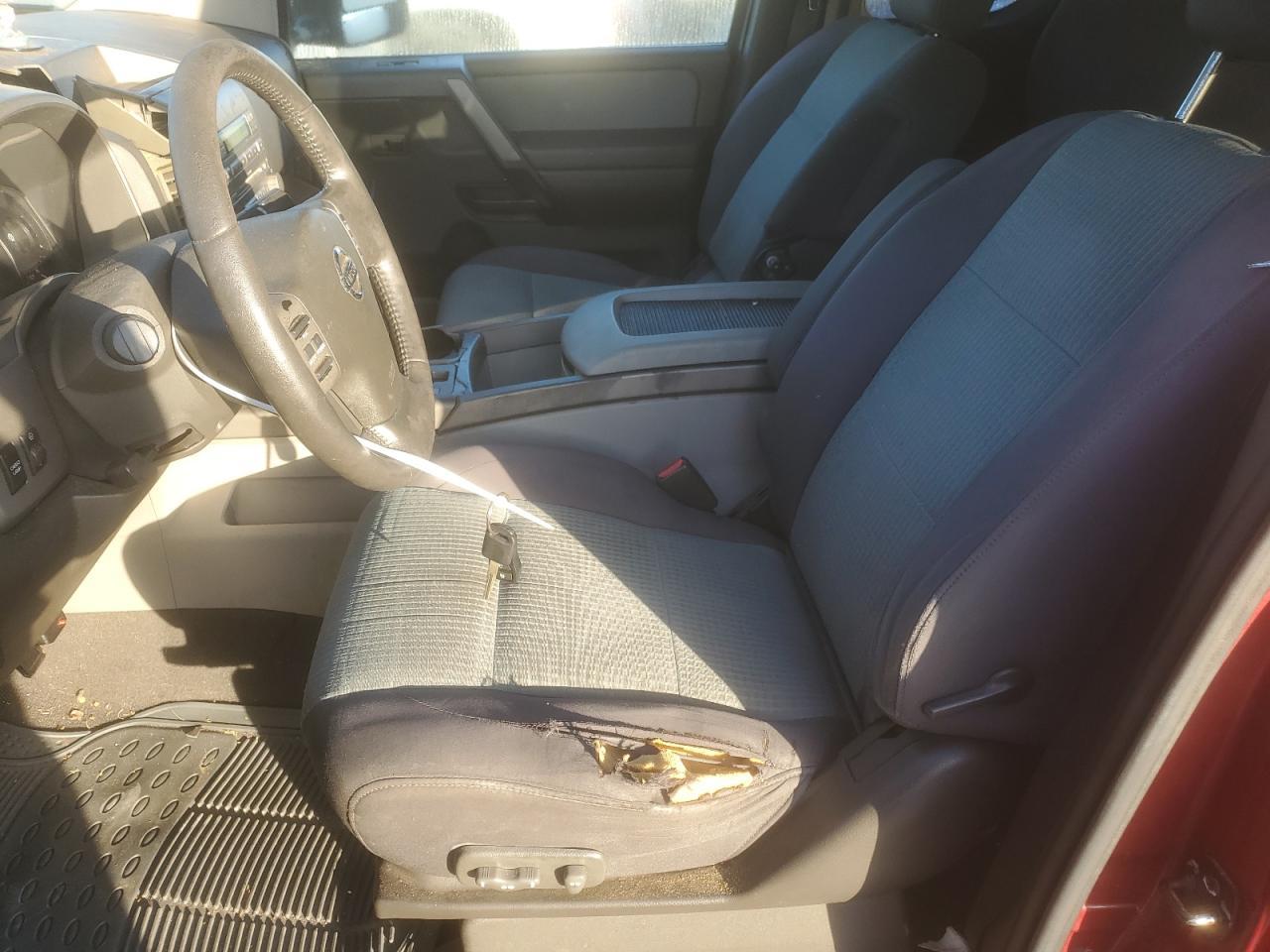 2004 Nissan Titan Xe - Image 7