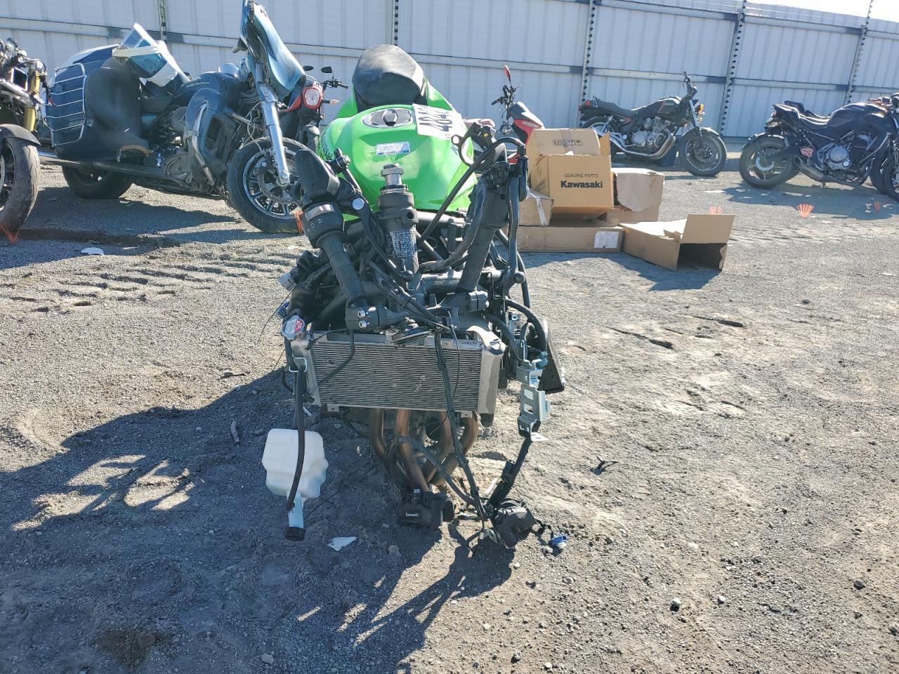 2024 Kawasaki Zx400 S - Image 2