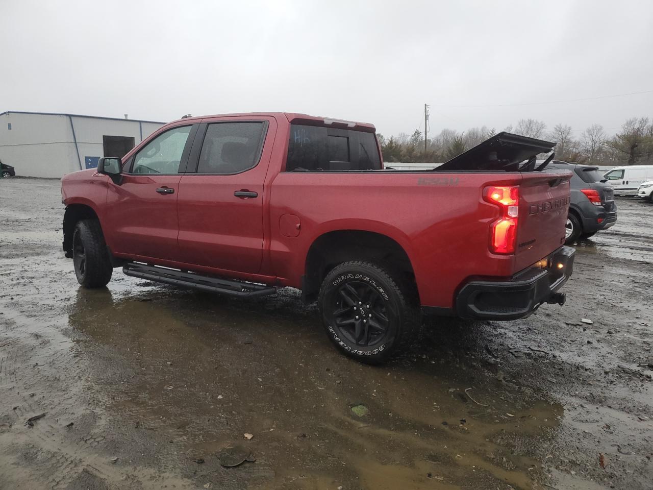 2020 Chevrolet Silverado K1500 Lt Trail Boss - Фото 2