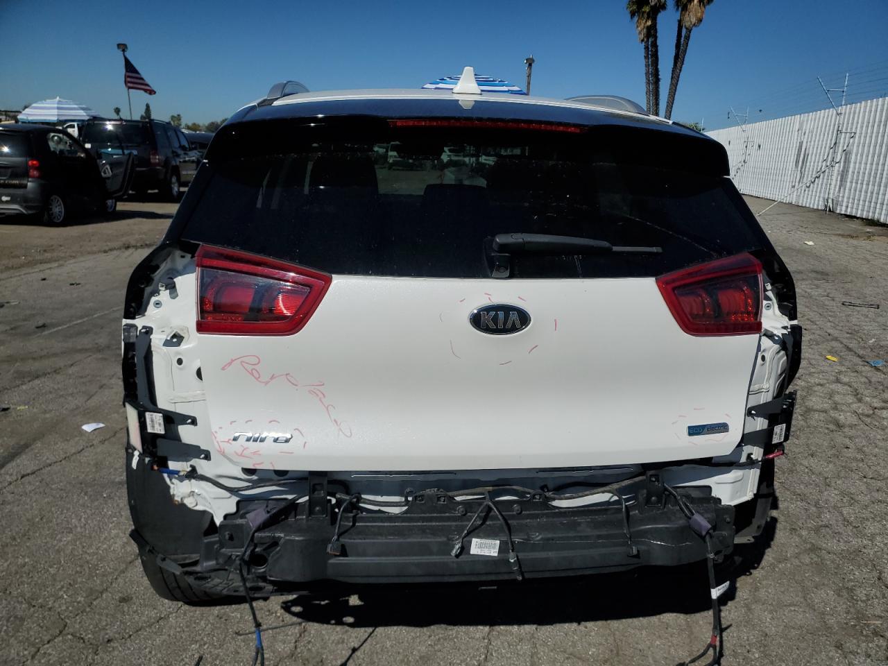 2019 Kia Niro Ex Premium - Image 6