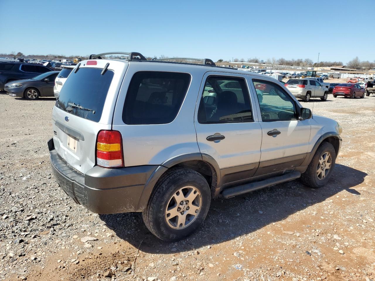 2005 Ford Escape Xlt - Фото 3