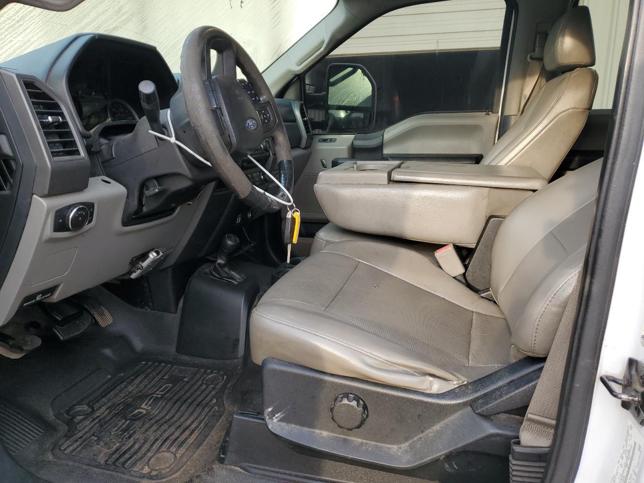 2017 Ford F250 Super Duty - Фото 7