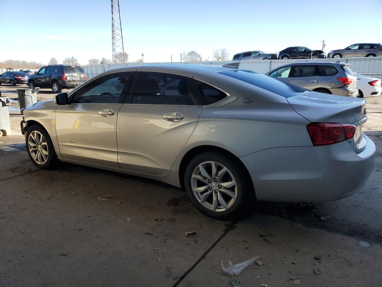 2017 Chevrolet Impala Lt - Фото 2