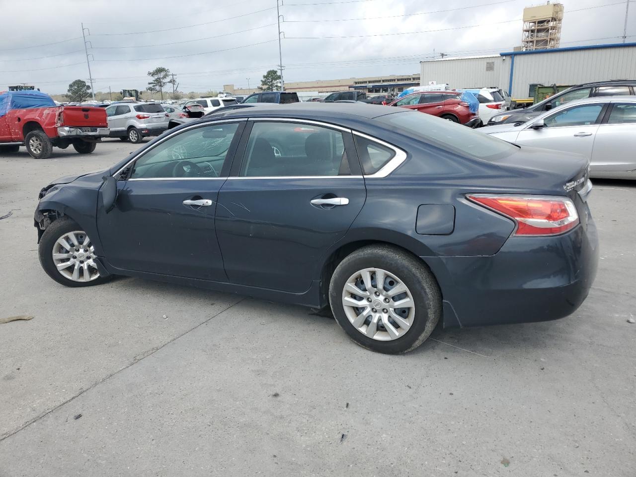 2015 Nissan Altima 2.5 - Фото 2