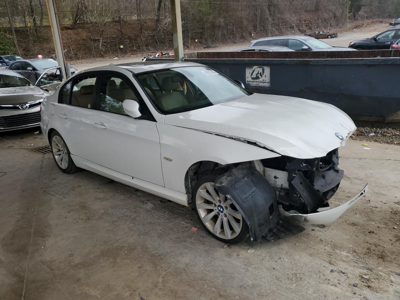 2011 BMW 328 I - Фото 4