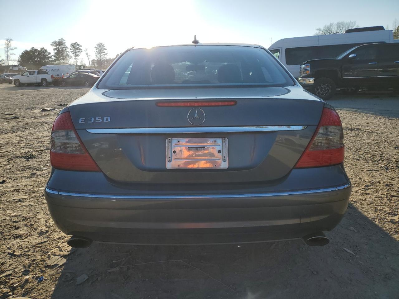 2009 Mercedes-Benz E-Class - Фото 6