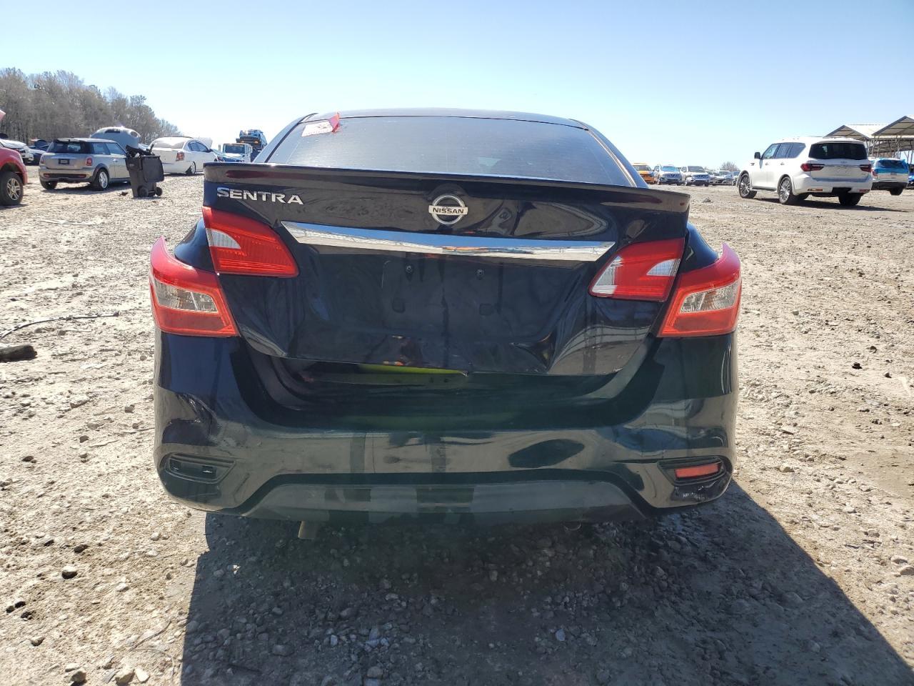 2017 Nissan Sentra S - Фото 6